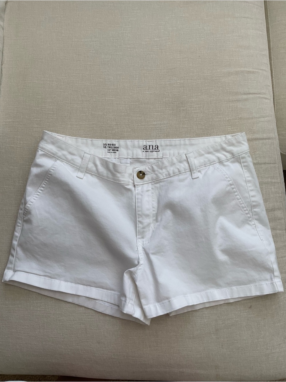 a.n.a Mid-Rise White Women's Cotton Shorts